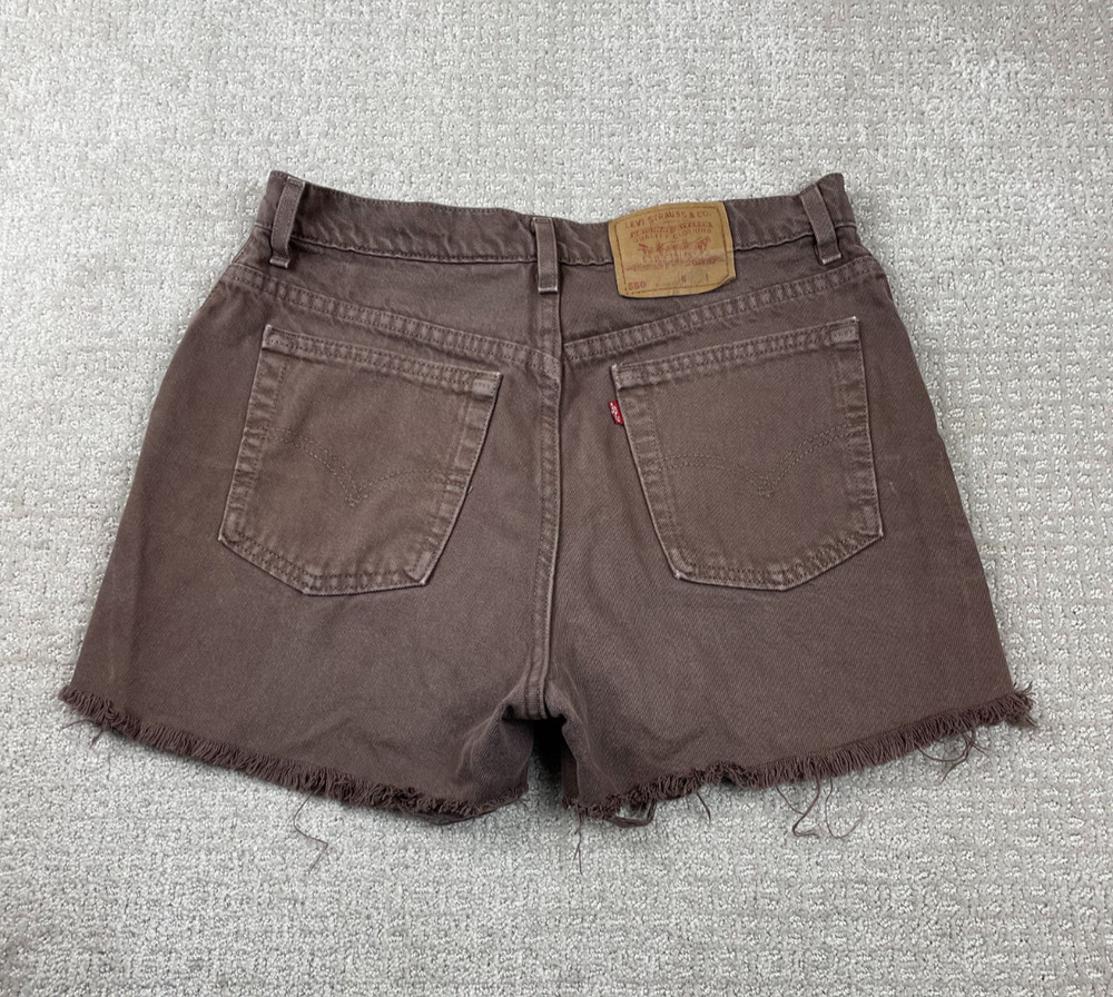 Vintage 70s Levis 550 Shorts Women 12 Relaxed Fit Cut-Off Frayed Brown Denim USA