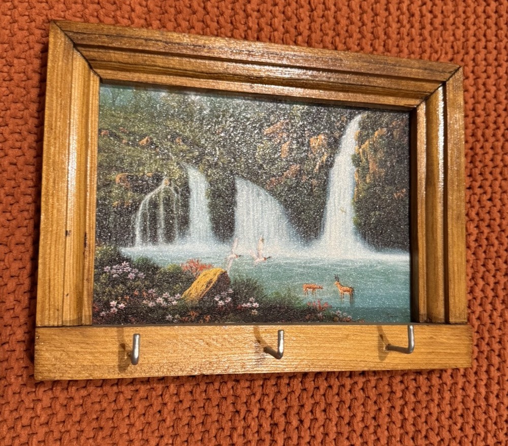 Vintage Wooden Cabin 3 Hook Key Holder Hand painted Landscaping Art Signed