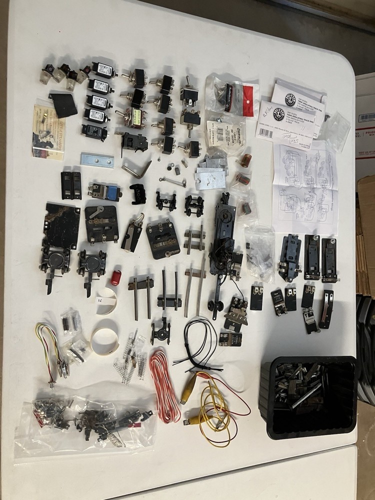 American Flyer S Gauge Huge Lot Assortment of Parts Lot And Accessories
