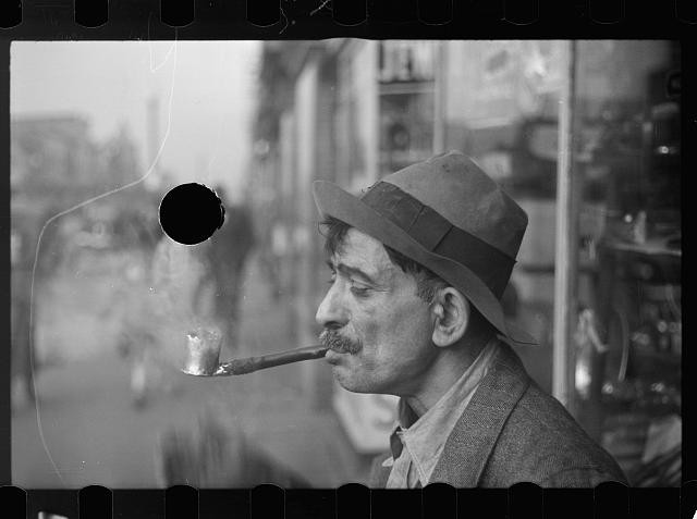 Photo:Washington DC 1937 Man with Homemade Pipe Street Portrait