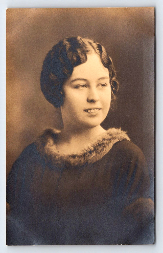 Antique Vintage Photo Old Picture Young Girl Lady Dress School Student Picture