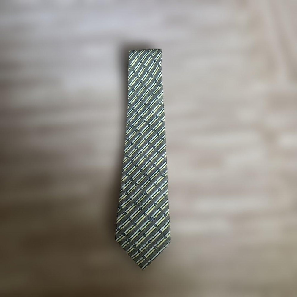 GUCCI Necktie Tie Made in Italy All over Striped pattern Authentic 100% Silk