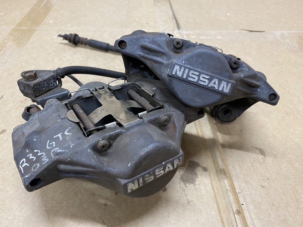 Rear 2 Pot Brake Calipers For: Nissan Skyline R33 GTS25-t (RB25DET) 95-98