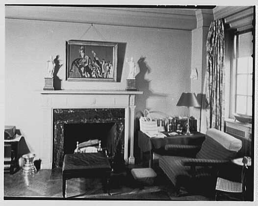 Photo:New York City NY S.S. Spivak 1950 Fireplace Living Room Interior