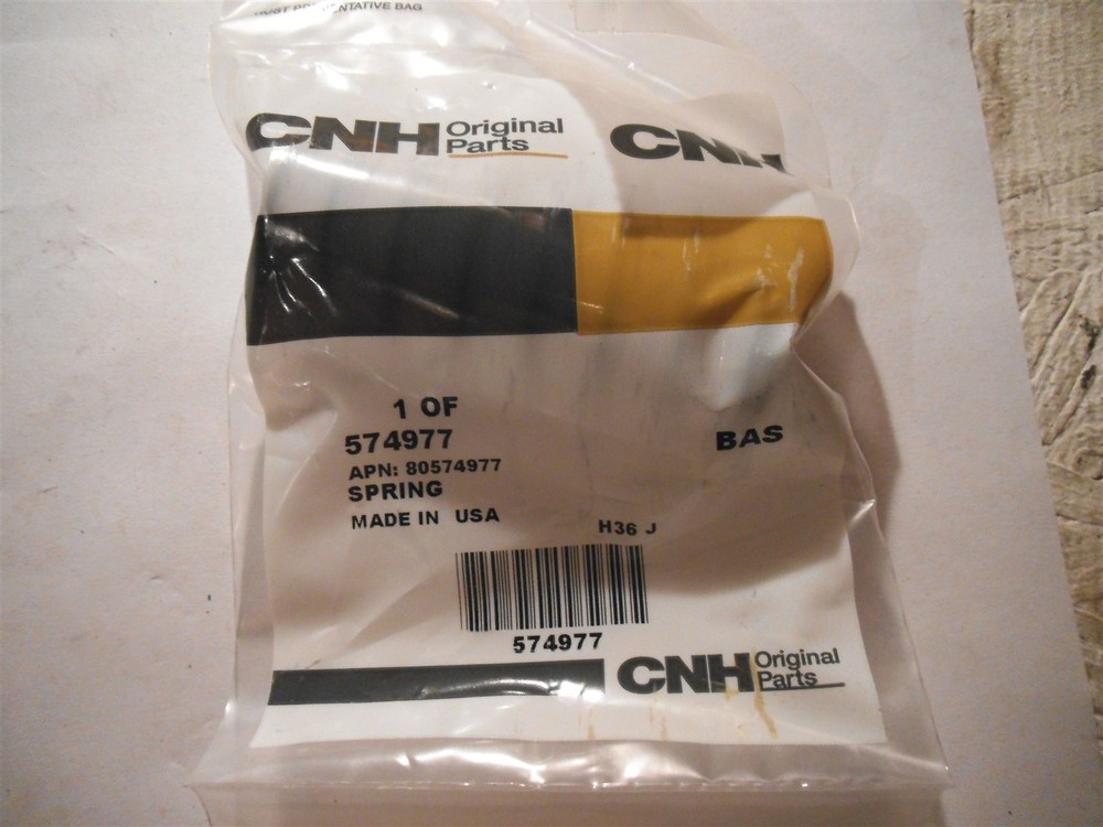 Qty=2: CNH Spring 574977 - NEW