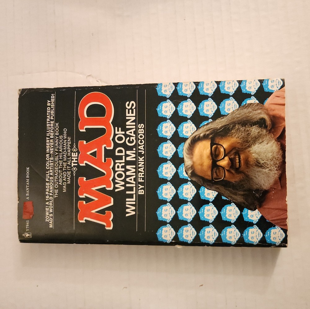 The Mad World of William M Gaines Frank Jacobs vtg 1973 Paperback book