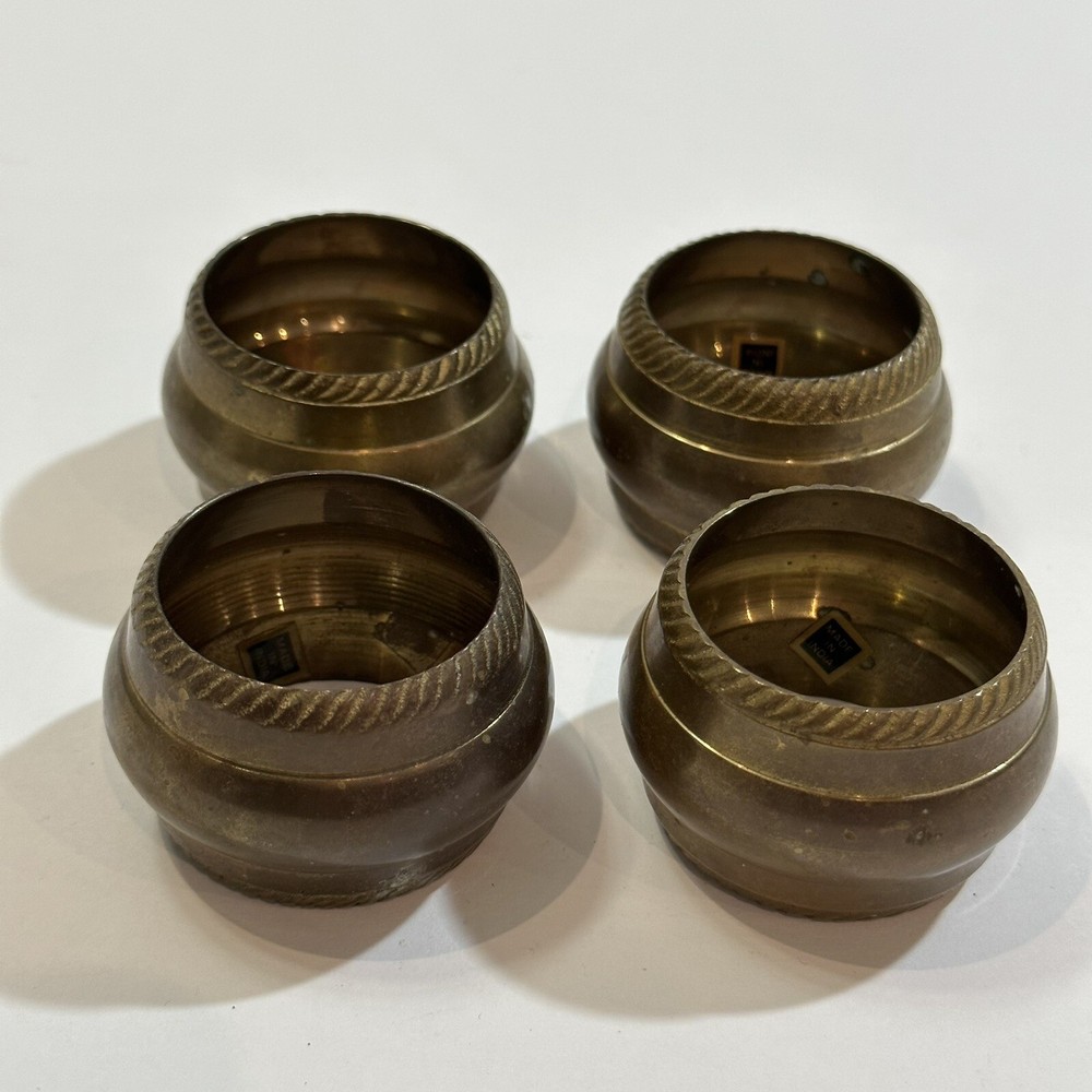 Metal Napkin Rings Set Of 4 Decorative Brass Barrel Rope Edge Western Farmhouse
