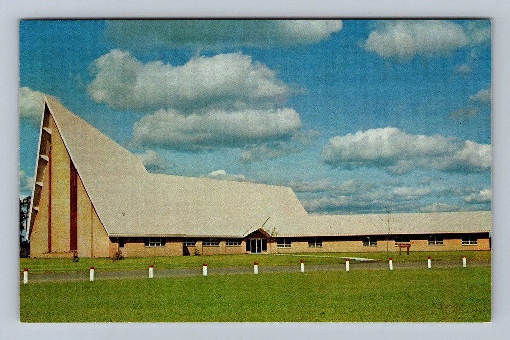 Hayward WI-Wisconsin First Lutheran Church Vintage Postcard