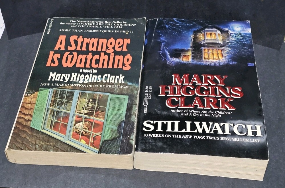 2 Mystery Novel Mary Higgins Clark Stillwatch 1984 A Stranger Is Watching READ