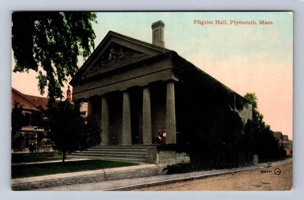 Plymouth MA- Massachusetts Pilgrim Hall Vintage Postcard