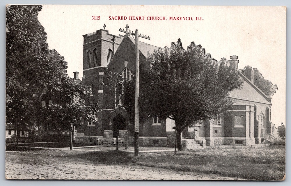 Marengo Illinois~Sacred Heart Church~c1910 B&W Postcard