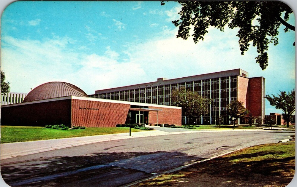 East Lansing MI-Michigan, Michigan State University, Vintage Postcard