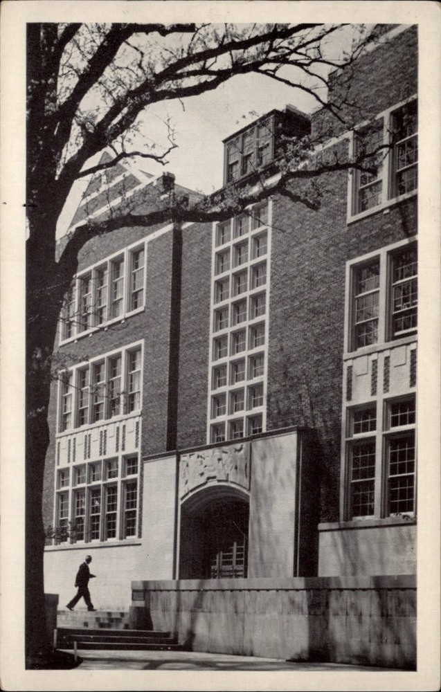 East Lansing Michigan State College Union Building ~ 1951 postcard sku623