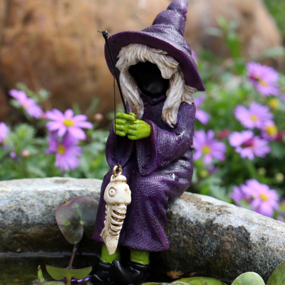 Porch Witch Figurine Witch Statue Garden Decoration Halloween Witch Sculptures