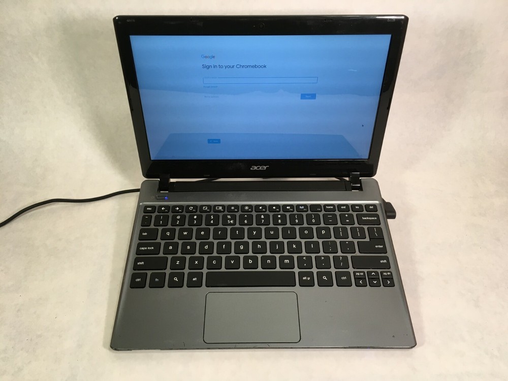 Acer Chromebook C720 11.6 Inch Intel Celeron 2GB RAM 16GB eMMC Laptop-image
