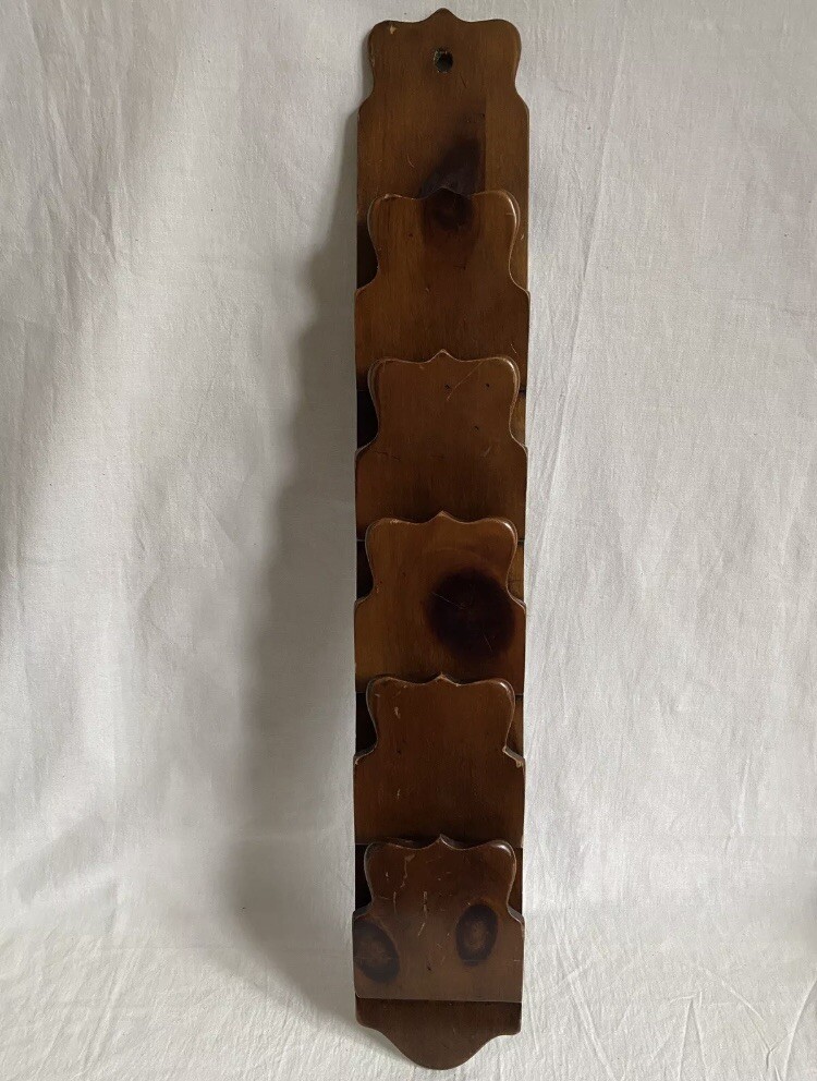 VTG Letter Bill Holder Storage Organizer Pine Wood Wall Mount
