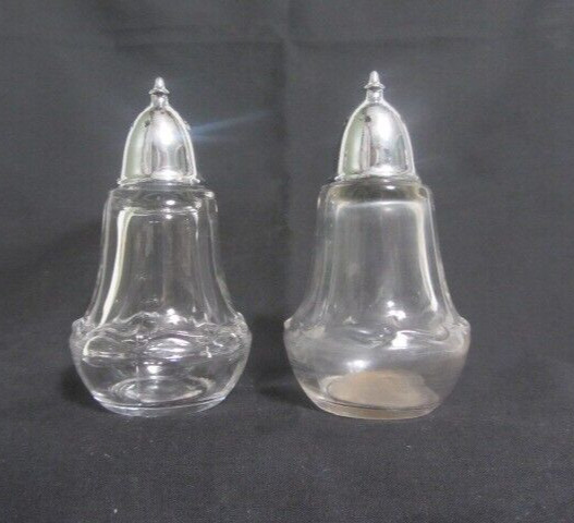 Vintage Crystal Clear Glass  Ruffle Salt And Pepper Shakers Aluminum Tops