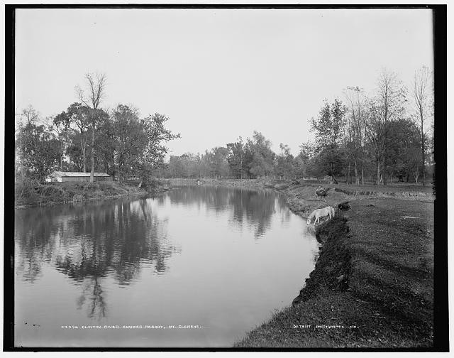 Photo:Mt Clemens Michigan Clinton River Summer Resort 1890s