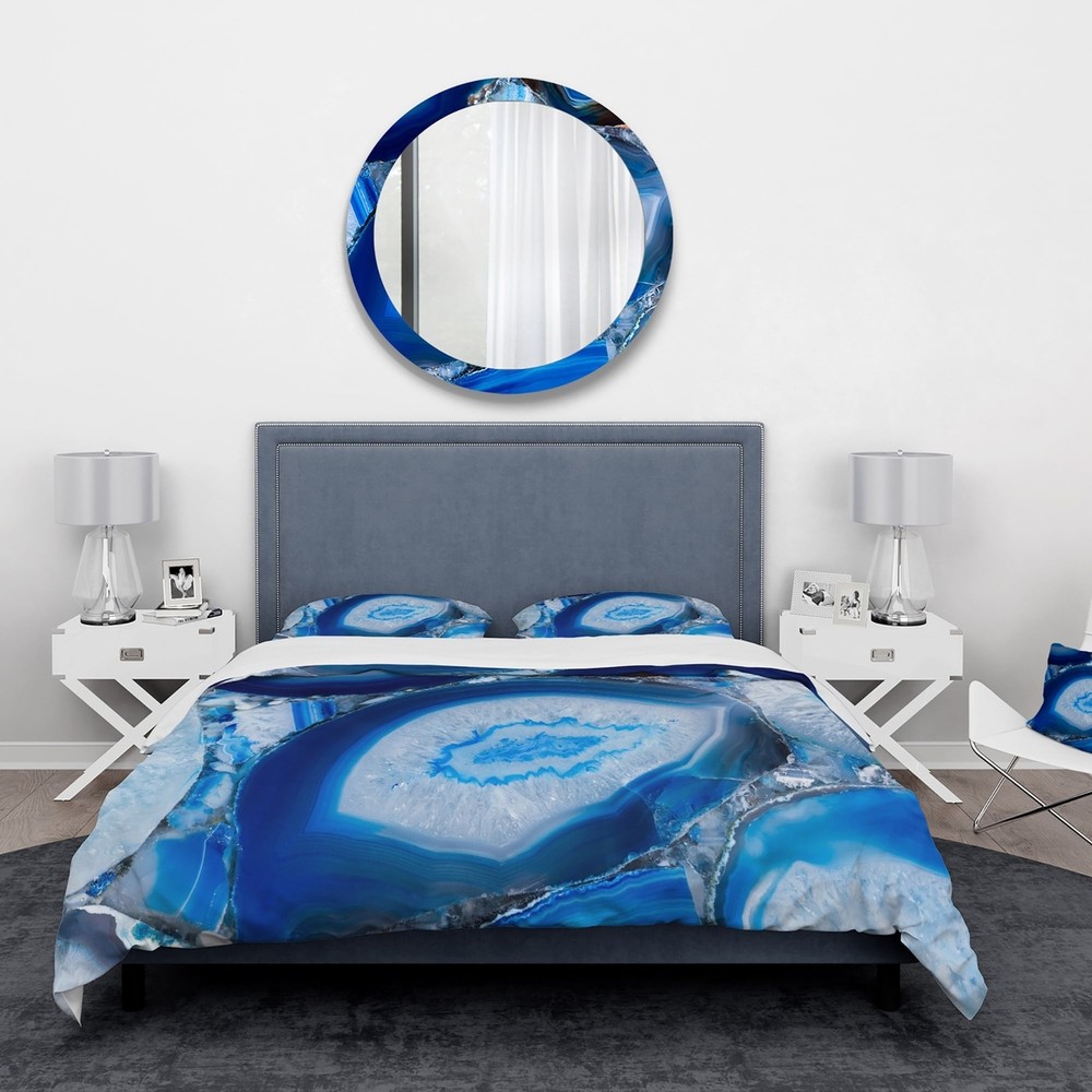 Designart 'Blue Agate Geode' Mid-Century Modern Bedding Set