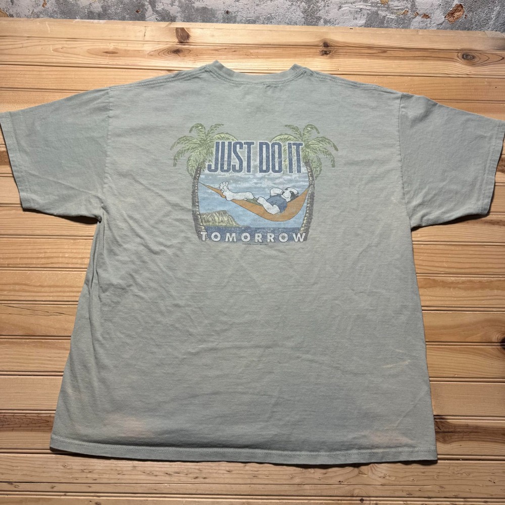 Vintage 2003 Big Dogs Just Do It Tomorrow Parody Beach Tropical Funny T-Shirt XL
