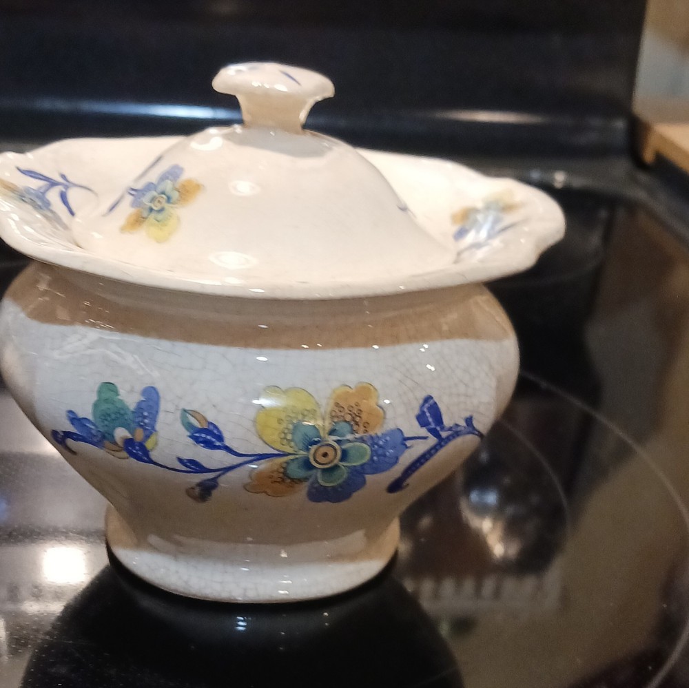 Vintage White Glossy Ceramic Floral Sugar Bowl w/ Lid Blue Yellow Green