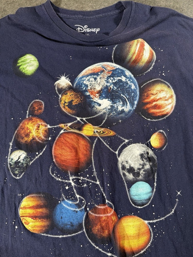 Disney Solar System Planets Graphic T-Shirt Men’s 2XL Space Galaxy Tee