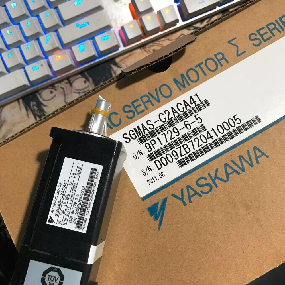 New Yaskawa SGMAS-C2ACA41 Servo Motor SGMASC2ACA41 Expedited Shipping 1PC