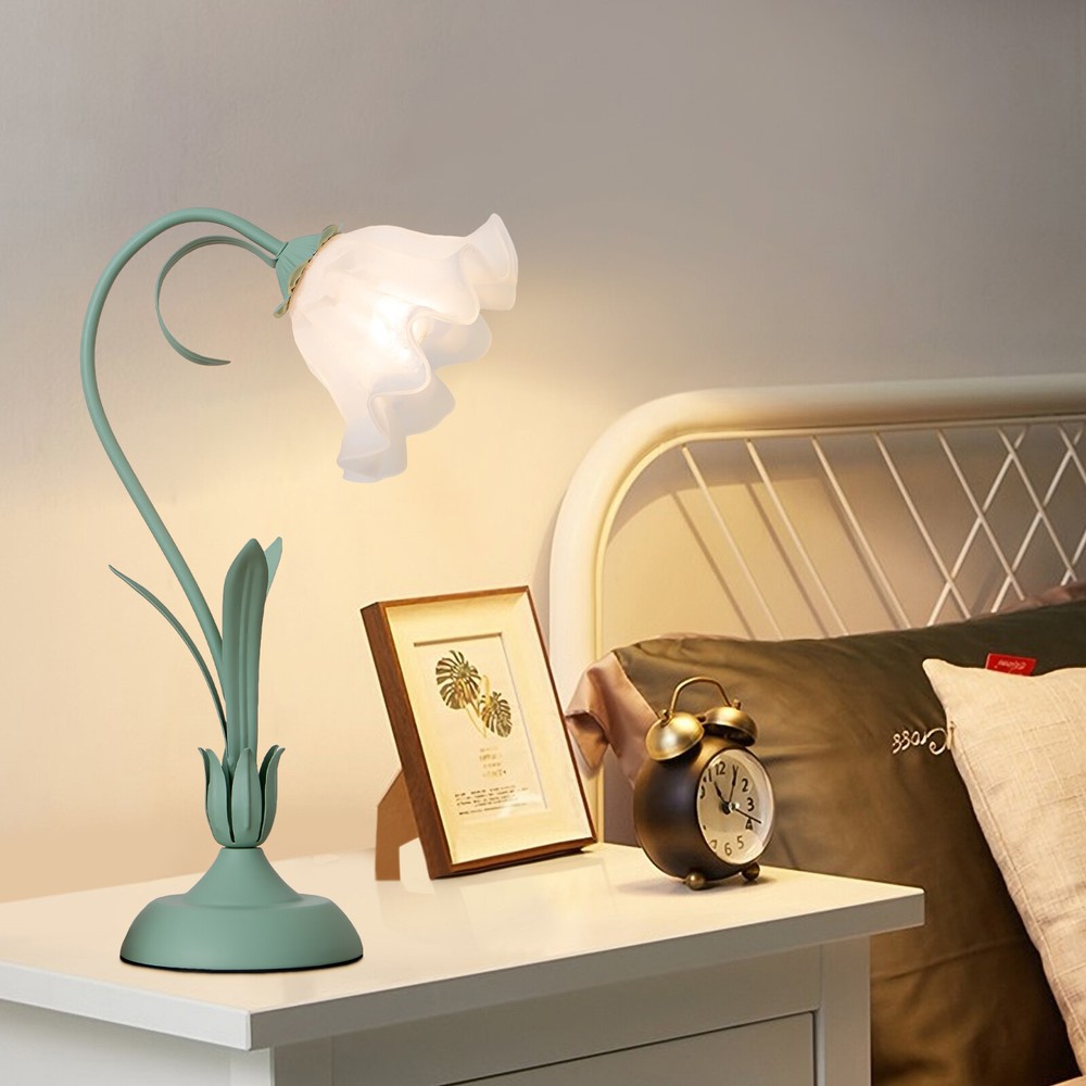 Green Tiffany Table Lamp,Floral Stained Glass Lamp Desk Light Bedside Lamp