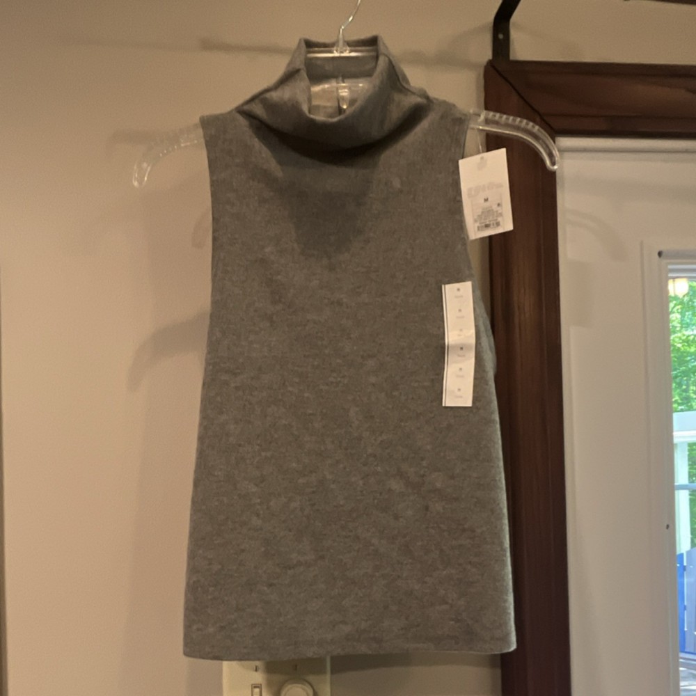 A New Day Gray Mock Neck Sleeveless Knit Tank Top Women's Regular Size M