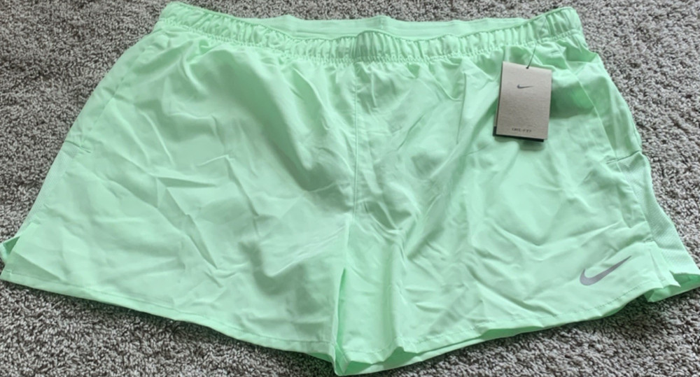 NWT!!! Nike Challenger Dri-FIT Men's Running Shorts 5
