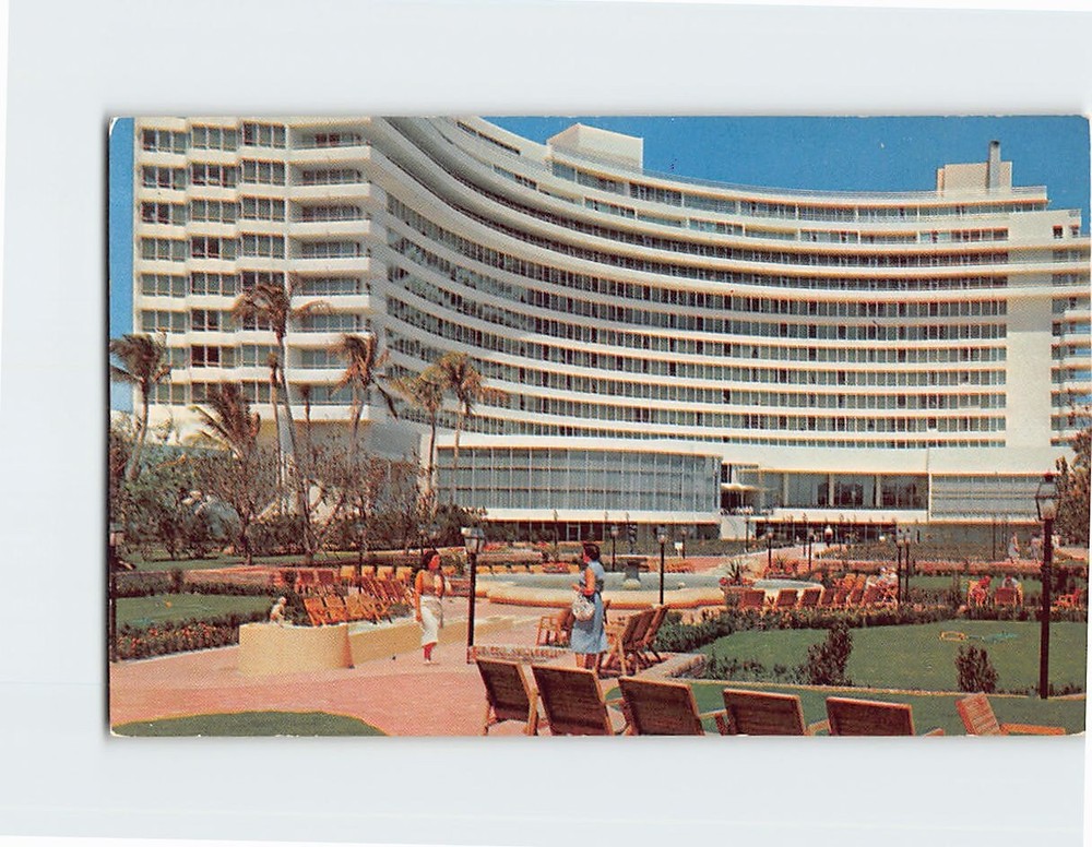 Postcard The Fontainebleau Hotel Miami Beach Florida USA