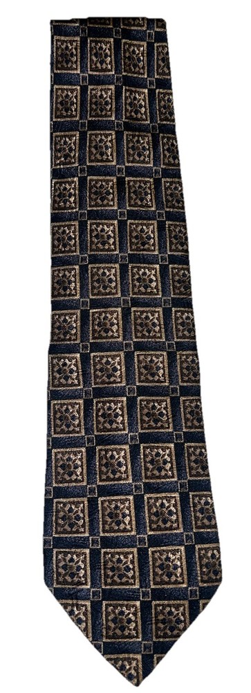 Mens Neck Tie Hand Made In Italy 100% Silk Today’s Man Blue Square Design