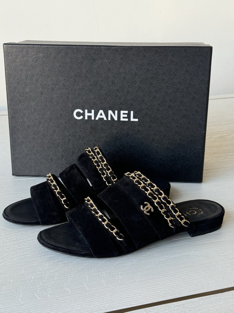 Chanel Interlocking CC Logo Suede Slides - Black Sandals Size 37