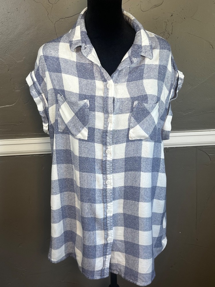 Beach Lunch Lounge Plaid Top Women's Size XL Short Sleeve Super Soft