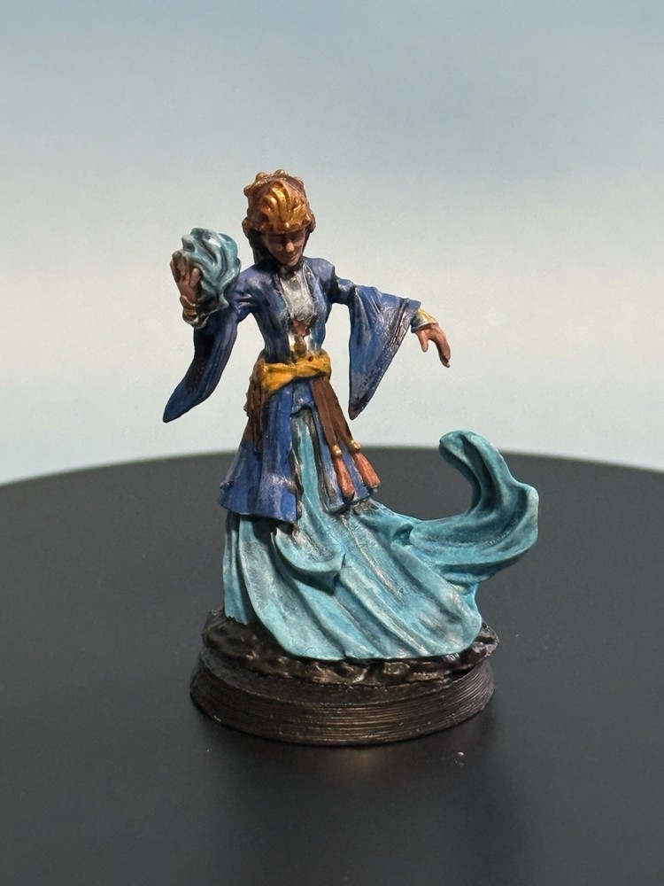 Painted RPG Dungeons & Dragons Pathfinder 28mm Fantasy Female Wizard Sorc