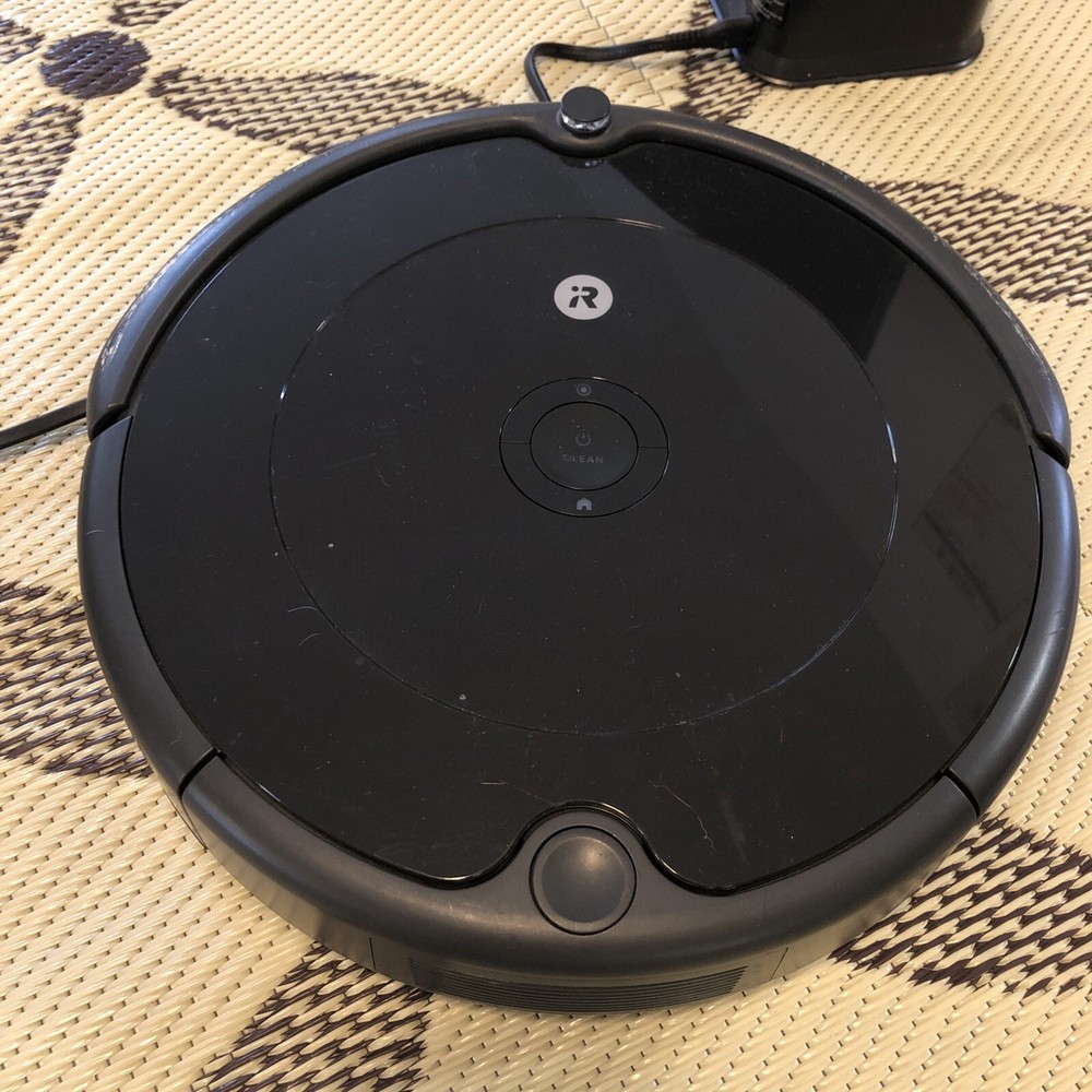 iRobot Roomba 692 Wi-Fi Robot Vacuum Cleaner Fully Functional