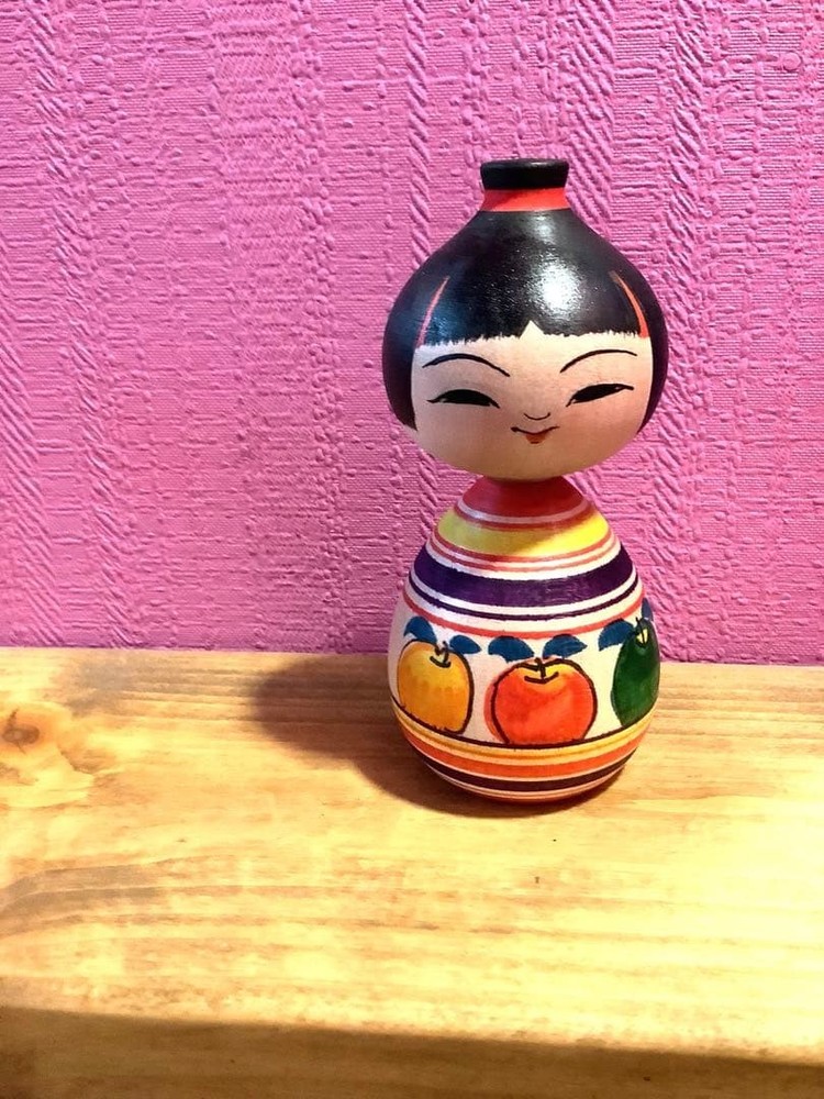 Kokeshi Doll Cute Apple 8cm Handmade by Aborokuchishiu Artisan