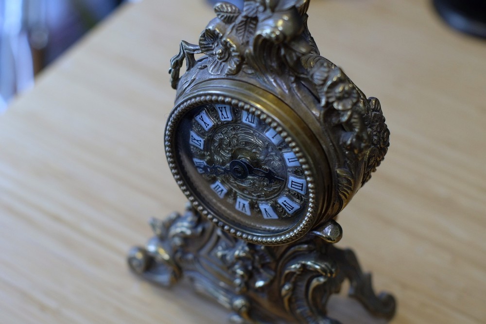 Rococo Revival Cast Brass Mantel Clock — Roman Cartouche Dial, Quartz