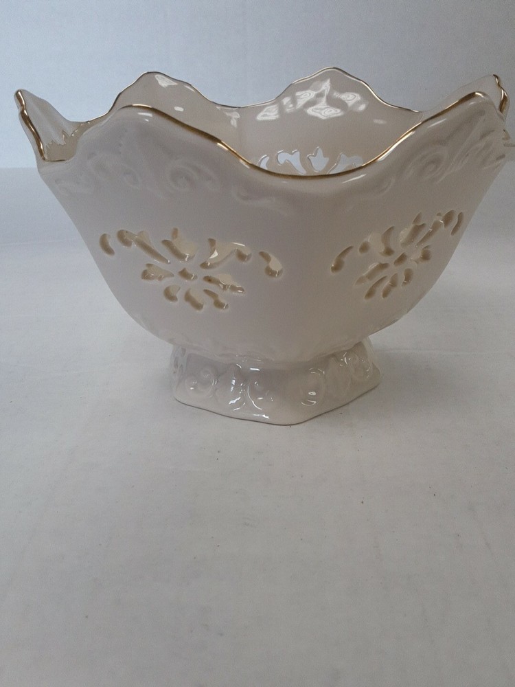 Lenox Gold Rimmed Footed Hexagonal Porcelain Bowl
