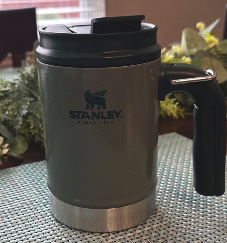 Stanley Green Insulated Stainless Steel Tea Mug with Handle & Drink Through Lid