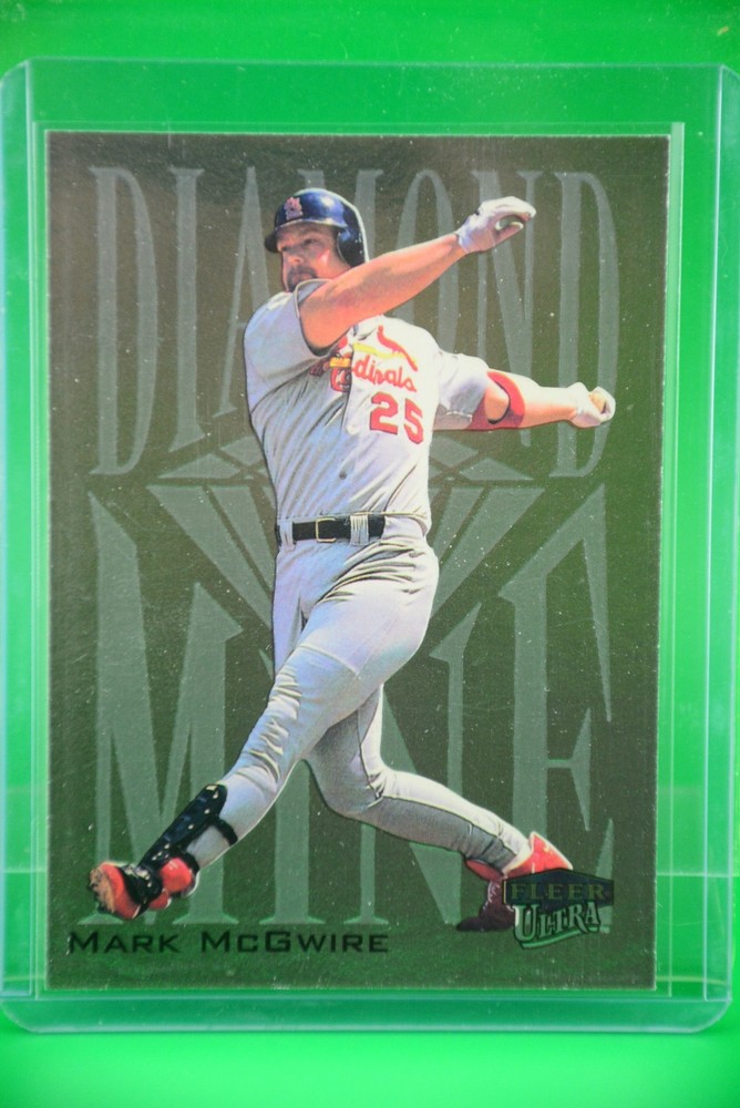 2000 Fleer Ultra Baseball Diamond Mine #2 of 15 DM Mark McGwire Cardinals