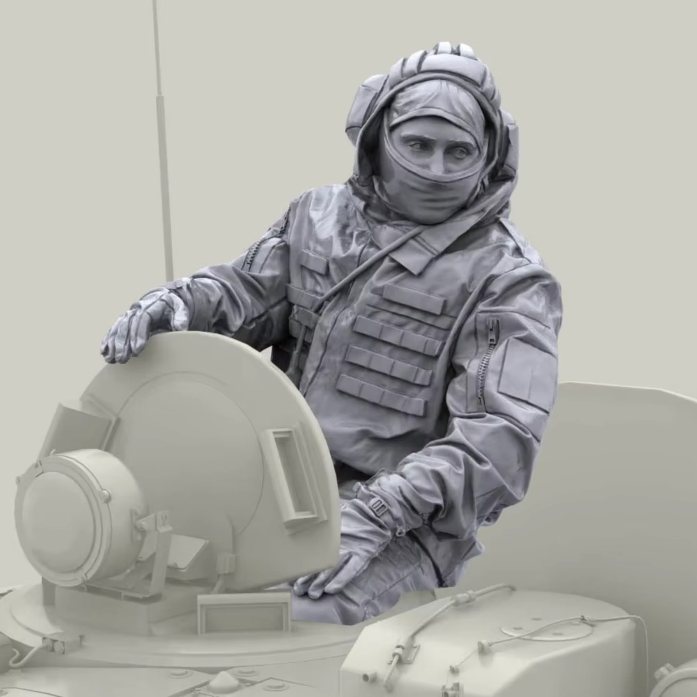 1/35 Resin Figure Modern Russian Tanker Unpainted Unassembled