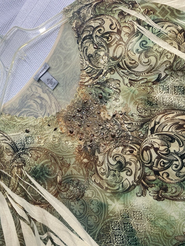 Catherines Women’s 4X Tunic Green Paisley asymmetrical Studded Lace V Neck