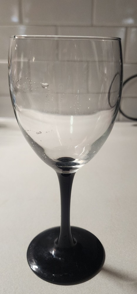 Luminarc Black Stem Vintage Wine Glasses