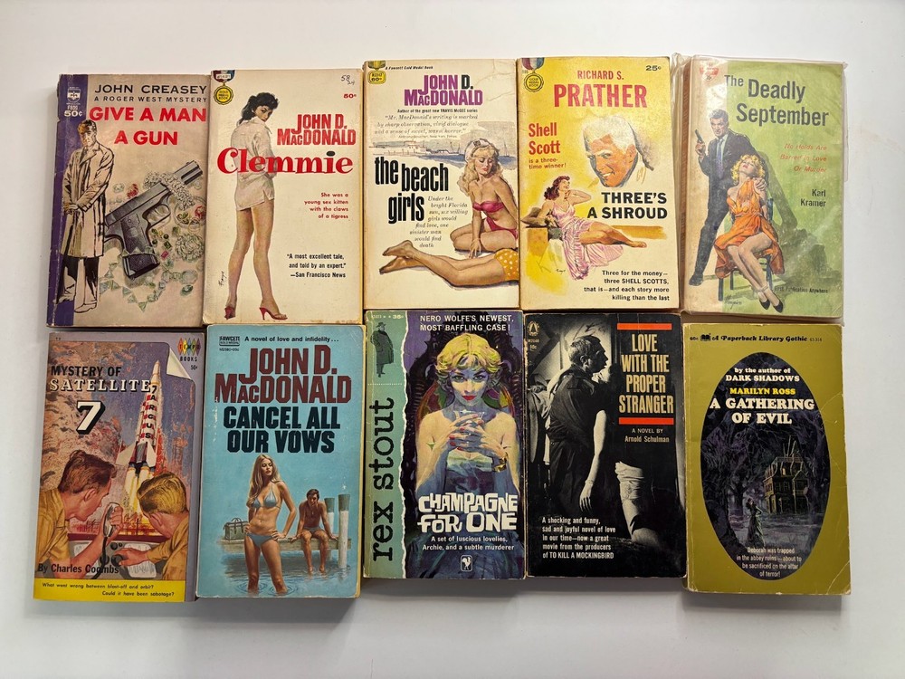 10 vintage paperbacks, 1960s, sleaze, mystery, thriller, gothic
