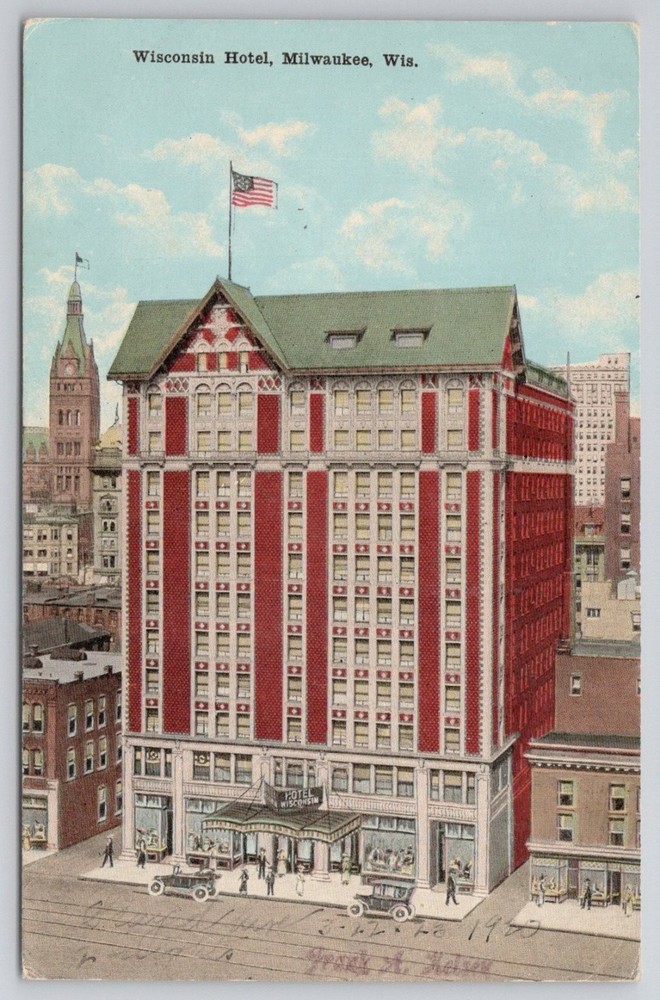Vintage Wisconsin Hotel Milwaukee WI Postcard E.C. Kropp Co. 1920