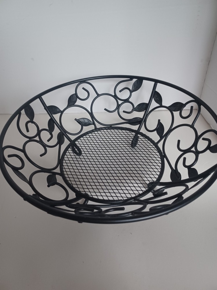 Black Metal Wire Scroll Design  Fruit  Basket