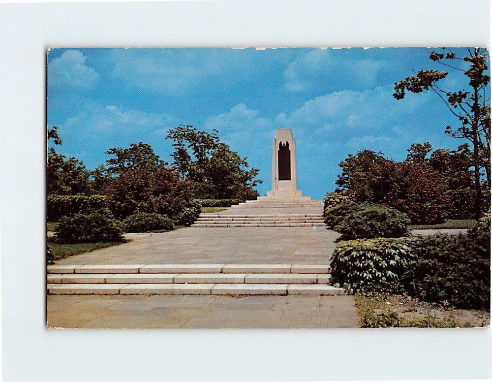 Postcard Wright Memorial, Dayton, Ohio
