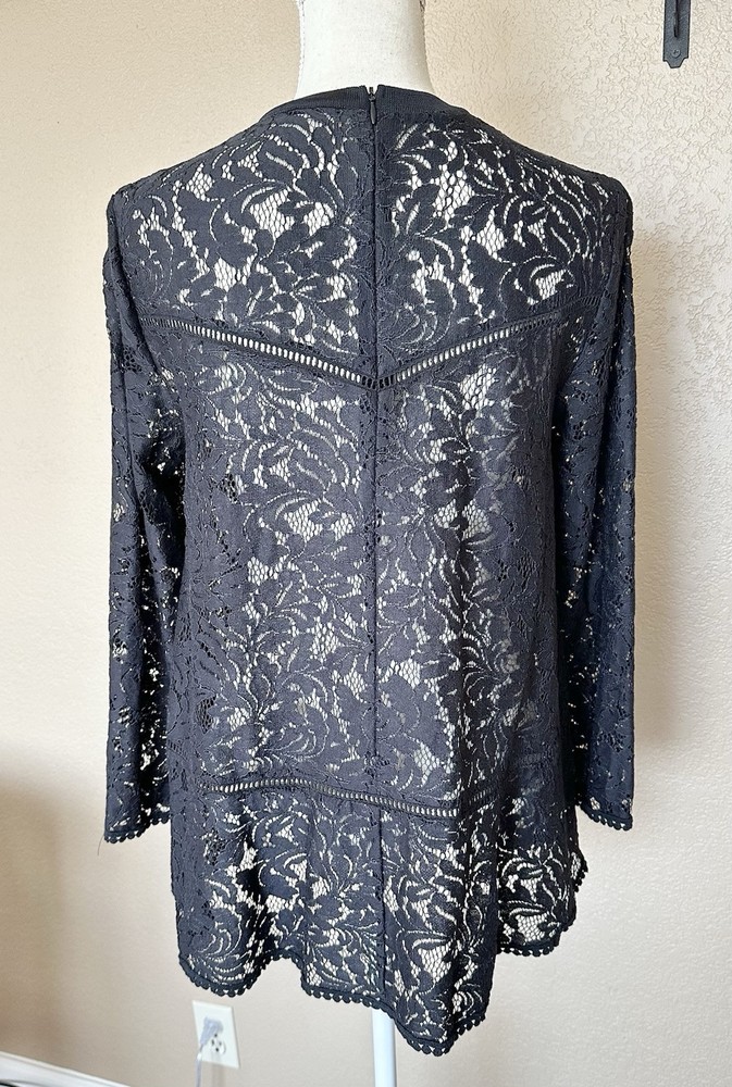 ZARA Woman Black Lace Sheer Floral Top Size Small Long Sleeve