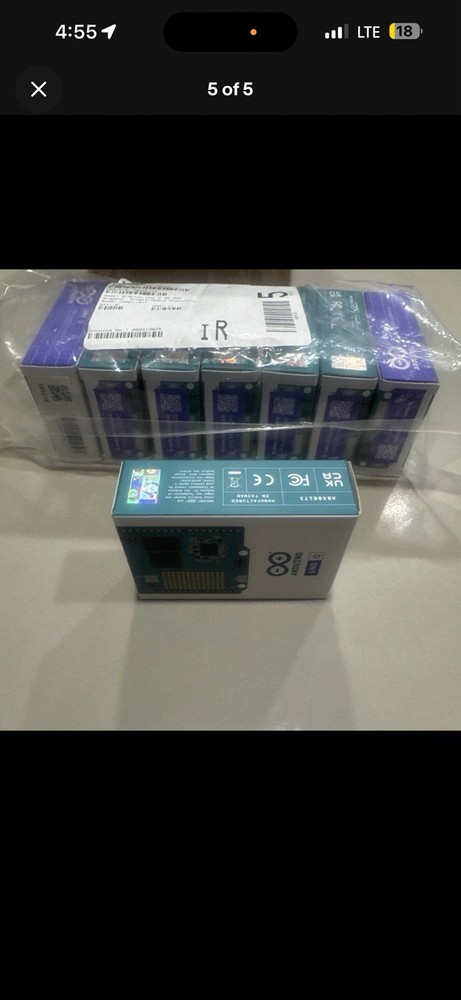 Arduino UNO Q 4GB Hybrid Board QRB2210 & STM32U585 Microcontroller AI Vision